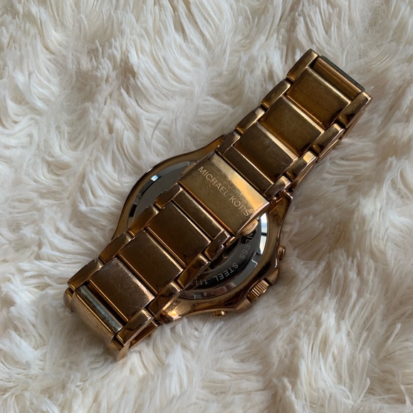 Michael Kors Gold Watch - Picture 3 of 6